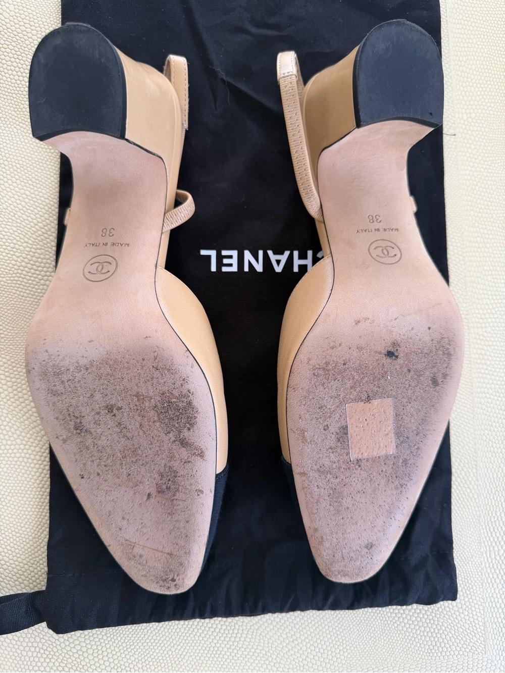CHANEL Beige and Black Two-Tone Slingback Pumps - Picture 6 of 10